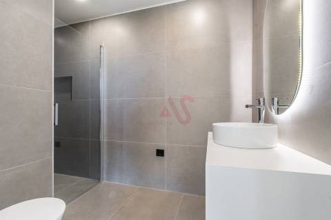 Moradia Térrea T3 com Piscina &#124; Nova &#124; Leitões, Guimarães