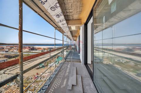 Apartamento T2 no empreendimento Espinho Beach Residendes em Espinho