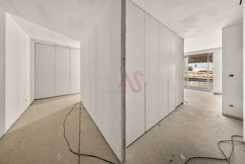 Apartamento T2 no empreendimento Espinho Beach Residendes em Espinho