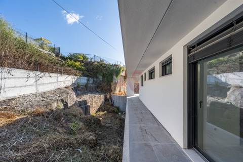 Moradia T3 em Construção com Piscina – Roriz, Santo Tirso