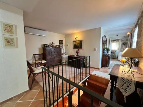 Moradia T3 em estilo Rústico em Oliveira do Douro, Cinfães