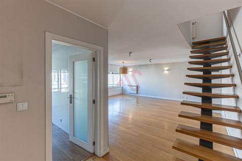 Apartamento T3 Duplex na Maia