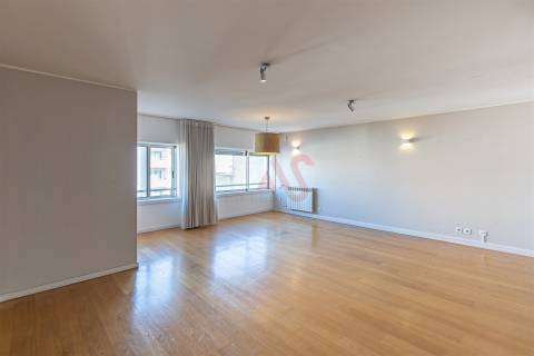 Apartamento T3 Duplex na Maia