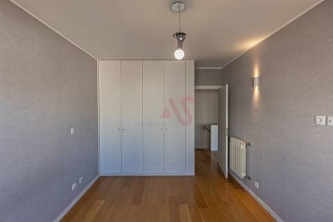 Apartamento T3 Duplex na Maia