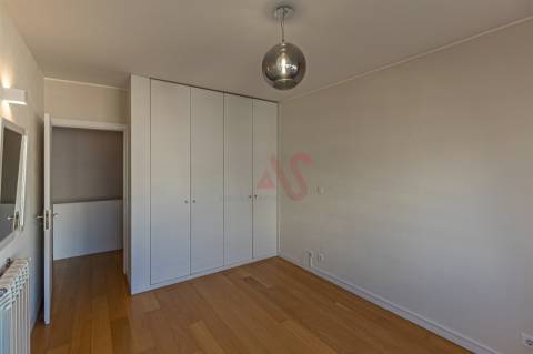 Apartamento T3 Duplex na Maia