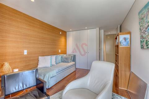 Penthouse Duplex Exclusiva – Primeira Linha de Mar em Canidelo, Vila Nova de Gaia