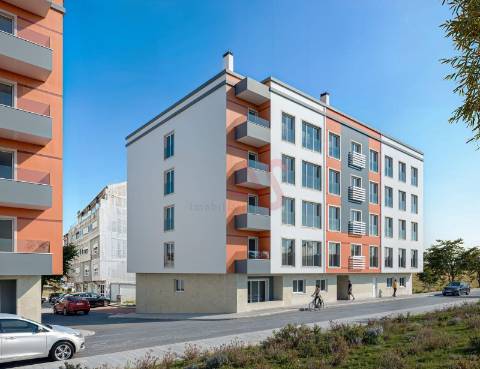 Terreno para construção com Lote Aprovado para 19 Fogos com 468 m² em Mina de Água, Amadora