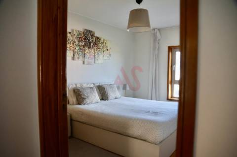 Apartamento T2 – 4.º Andar | São Romão do Coronado