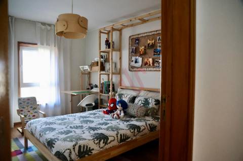 Apartamento T2 – 4.º Andar | São Romão do Coronado