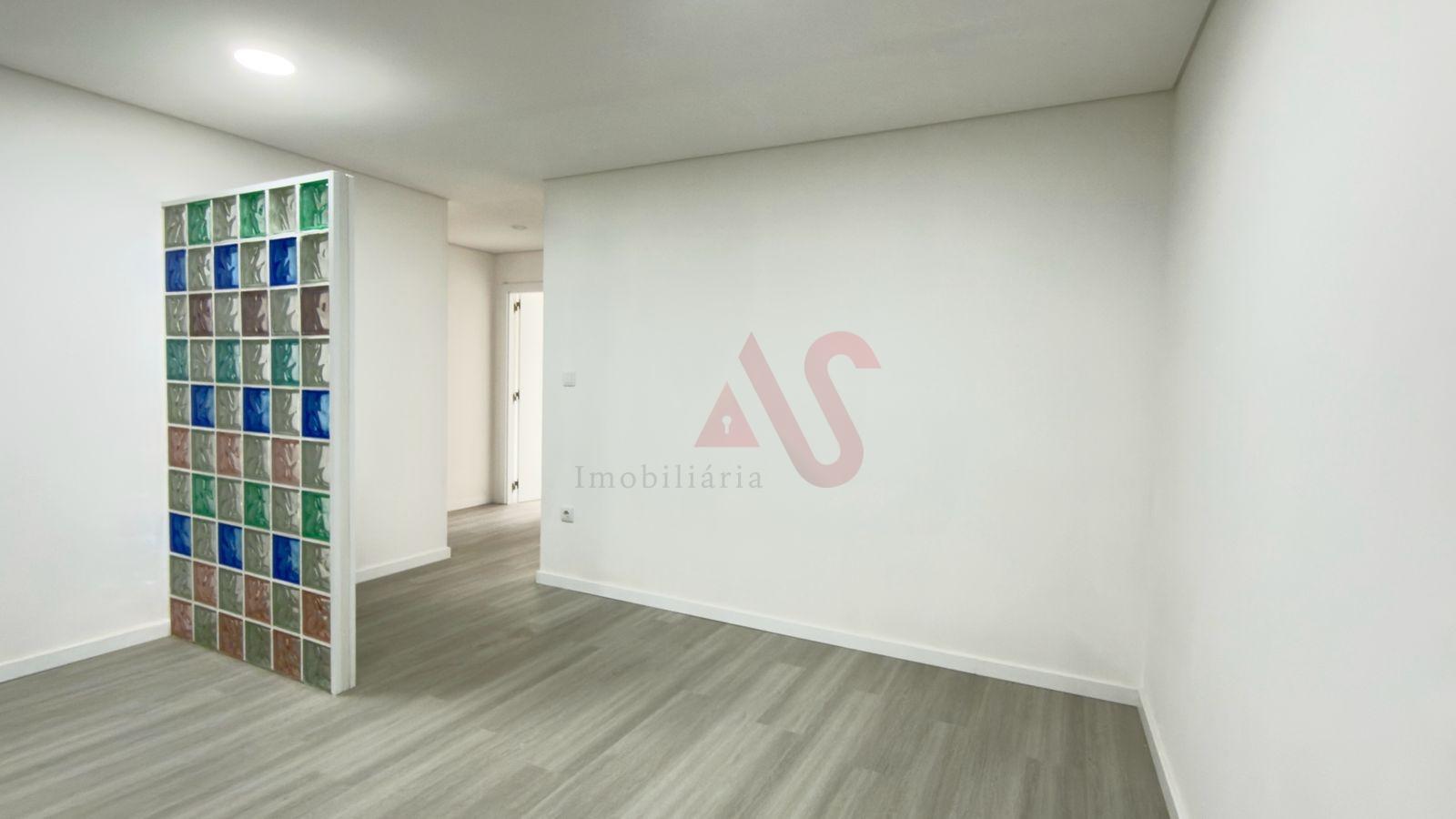 Apartamento T3 Totalmente Remodelado | Em Frente ao Parque Ribeirinho de Tarouca