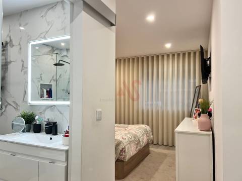 T3 com 2 suítes e terraço privado 34 m² em Águas Santas, Maia