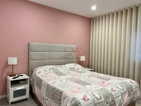 T3 com 2 suítes e terraço privado 34 m² em Águas Santas, Maia