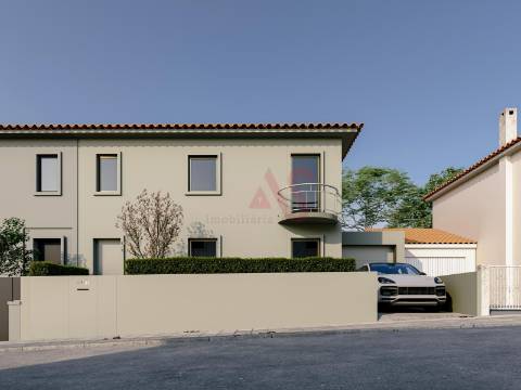 Moradia T4 Geminada com Jardim em Aldoar, Foz do Douro e Nevogilde,  Porto