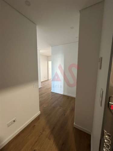 Apartamento T2 NOVO na Urbanização Colinas do Cruzeiro em Odivelas