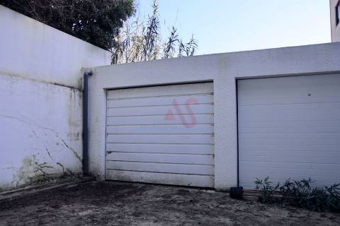 T5 Duplex em Leça da Palmeira – Excelente Localização | 195 m² | 2 Pisos