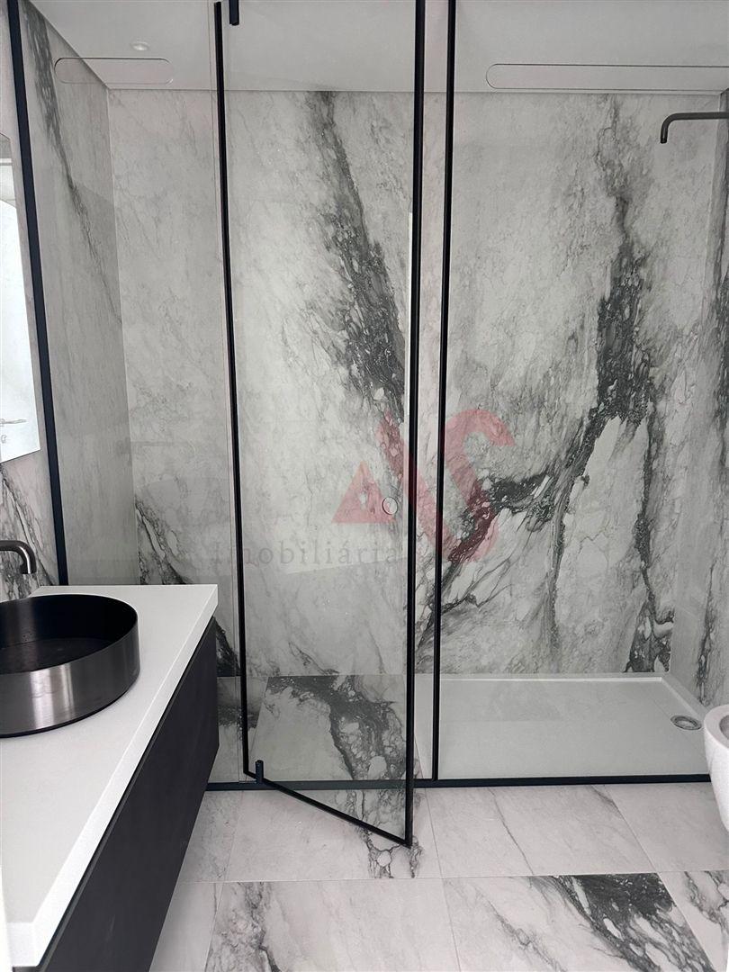 Apartamento T0 NOVOS desde 490.000€ no Empreendimento Prata Riverside Village