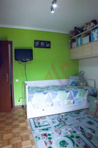 Apartamento T2 no Centro de São João da Madeira – Conforto, Localização e Qualidade de Vida