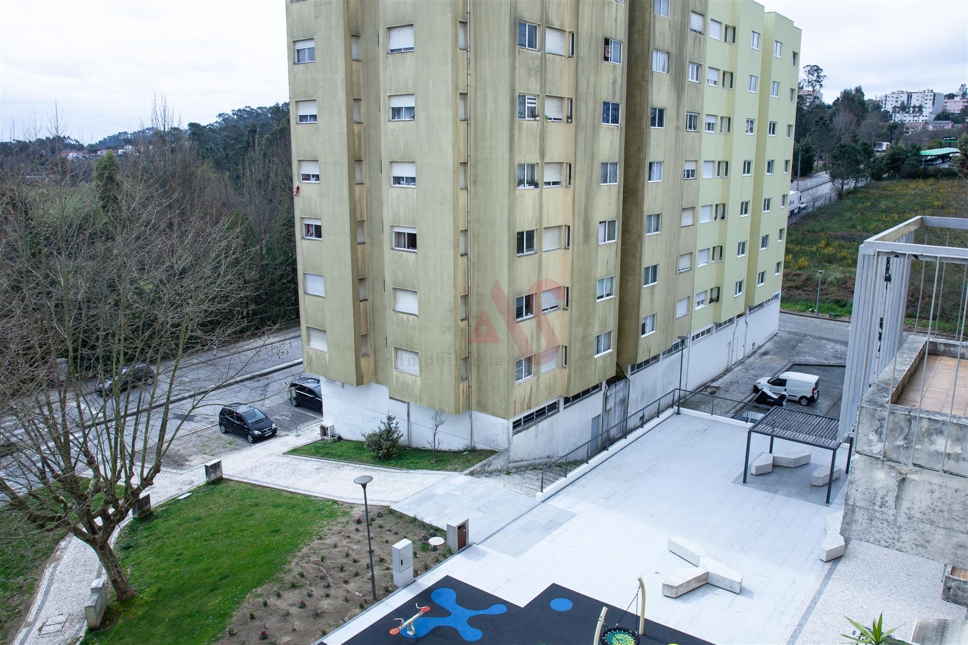 Apartamento T2 no Centro de São João da Madeira – Conforto, Localização e Qualidade de Vida