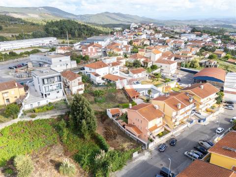 Andar Moradia T2 em Gondomar