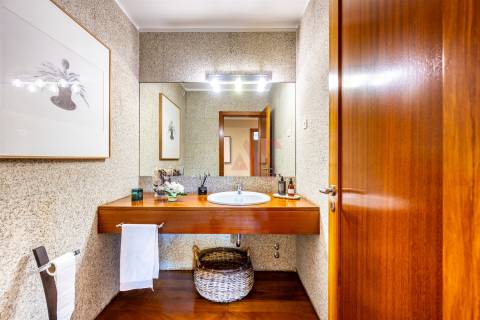 Apartamento T4 de luxo com vistas mar em Leça da Palmeira