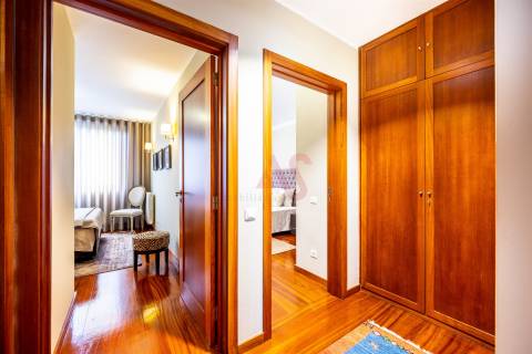 Apartamento T4 de luxo com vistas mar em Leça da Palmeira