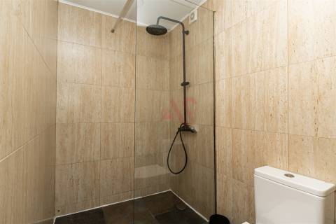 T0 situado na Rua do Monte Coimbra, Vila Nova de Gaia