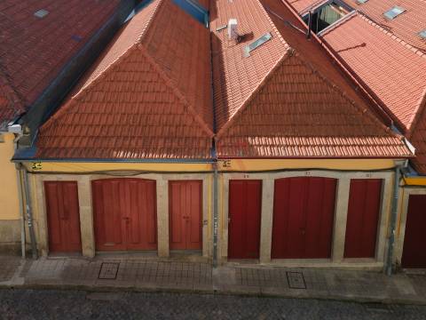 Moradia de luxo localizada no coração da cidade do Porto