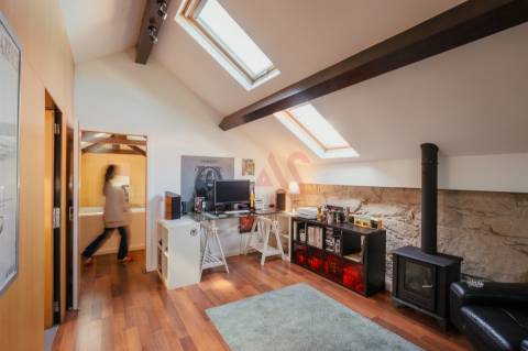 Moradia de luxo localizada no coração da cidade do Porto