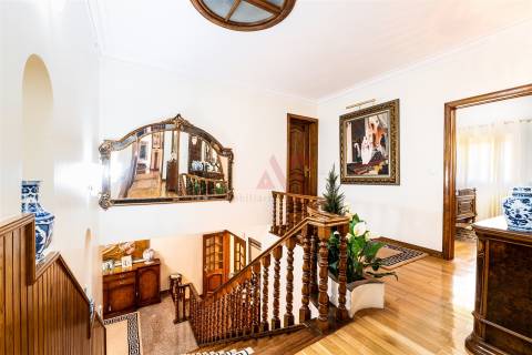 Quinta com 14.000m2 situada em pleno centro da cidade de Lousada