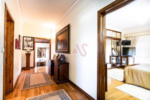 Quinta com 14.000m2 situada em pleno centro da cidade de Lousada