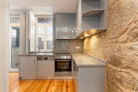 Moradia T3 situada numa das zonas mais prestigiadas da cidade do Porto