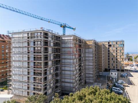 Apartamento T0 com Varanda em Vila Nova de Gaia