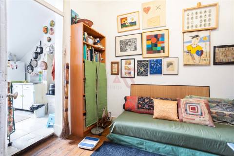 Apartamento T3+2 com Vista Deslumbrante sobre o Rio Tejo – Lisboa
