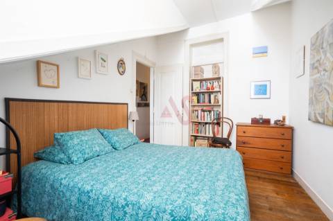Apartamento T3+2 com Vista Deslumbrante sobre o Rio Tejo – Lisboa