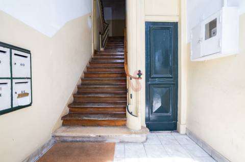 Apartamento T3+2 com Vista Deslumbrante sobre o Rio Tejo – Lisboa