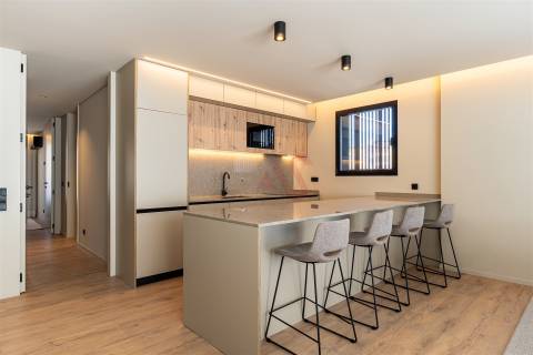 Apartamento T2 inserido no empreendimento Santos Silva em Vila Nova de Gaia