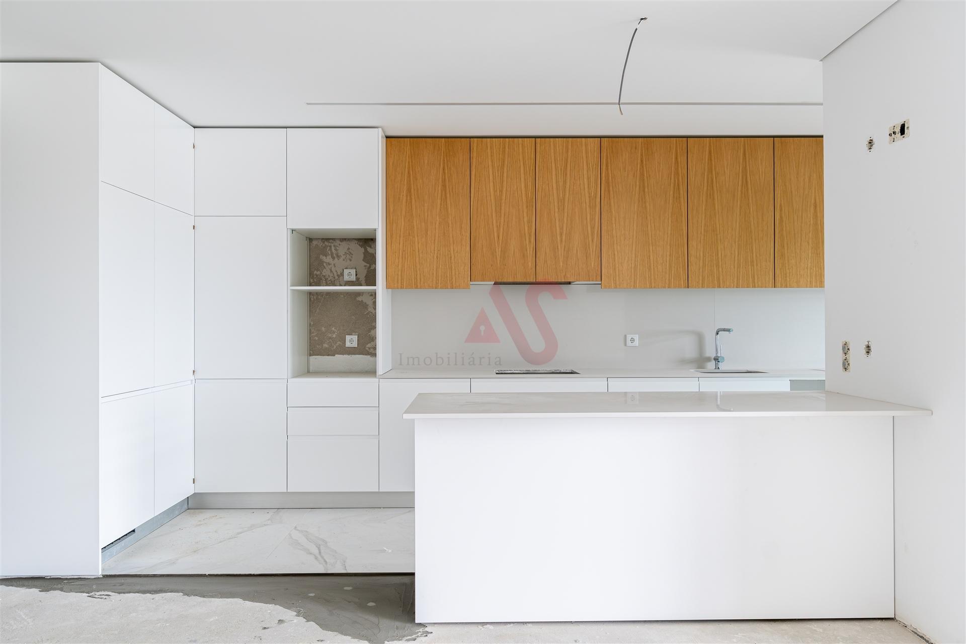 Apartamento T1 com varanda localizado no empreendimento Alta Vista