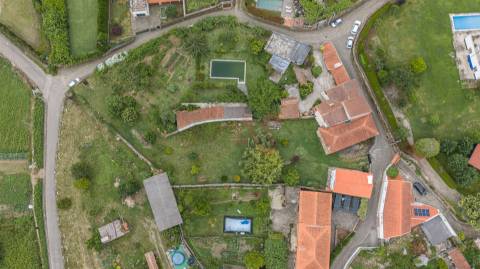 Quintinha T3 em Caminha, com cerca de 1.500 m² de Terreno