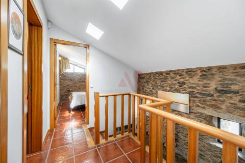 Quintinha T3 em Caminha, com cerca de 1.500 m² de Terreno