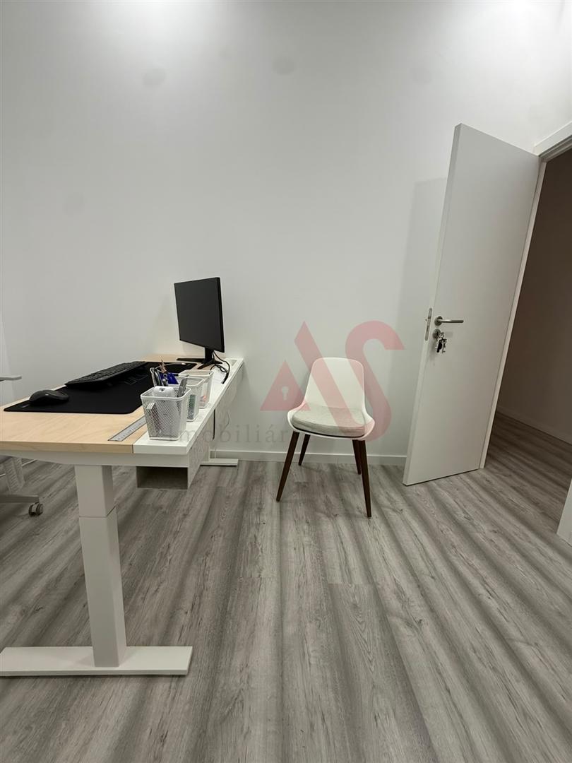 Gabinete para Arrendamento na Pontinha | Escritório Multiusos