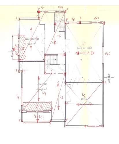 Moradia T5 com Jardim e Piscina na Maia