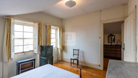 Moradia T4 na 2ª linha de Mar na Foz do Douro | zona ARU