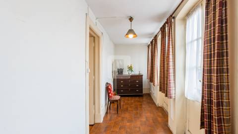 Moradia T4 na 2ª linha de Mar na Foz do Douro | zona ARU