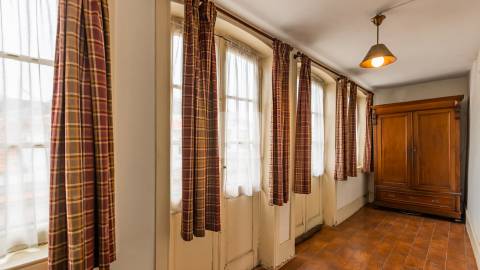 Moradia T4 na 2ª linha de Mar na Foz do Douro | zona ARU