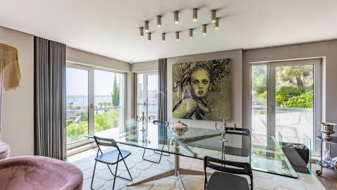 Apartamento T3+1 com vistas de Rio e Mar na Foz do Douro