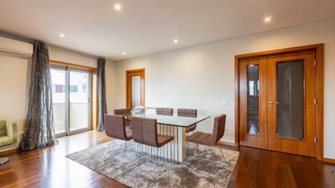 Apartamento T3 Mobilado em Paranhos |  Pólo Universitário