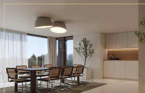 Apartamento T3 com Terraço de 35.77m2 nos Jardins D`Arrábida em Vila Nova de Gaia