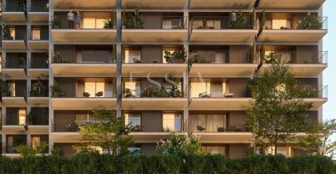 Apartamento T3 com Terraço de 35.77m2 nos Jardins D`Arrábida em Vila Nova de Gaia