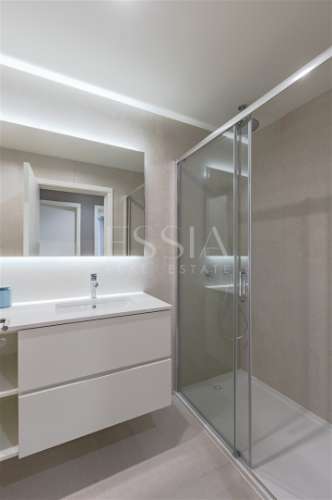 Apartamento T3 com Terraço de 35.77m2 nos Jardins D`Arrábida em Vila Nova de Gaia