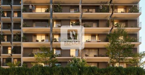 Apartamento T3 com Terraço de 30m2 nos Jardins D`Arrábida em Vila Nova de Gaia